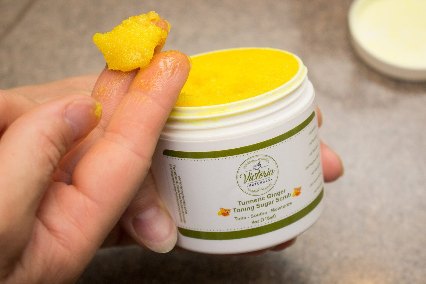 Toning Turmeric Sugar Scrub